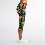 Protea Floral Pattern Print Women's Capri Leggings