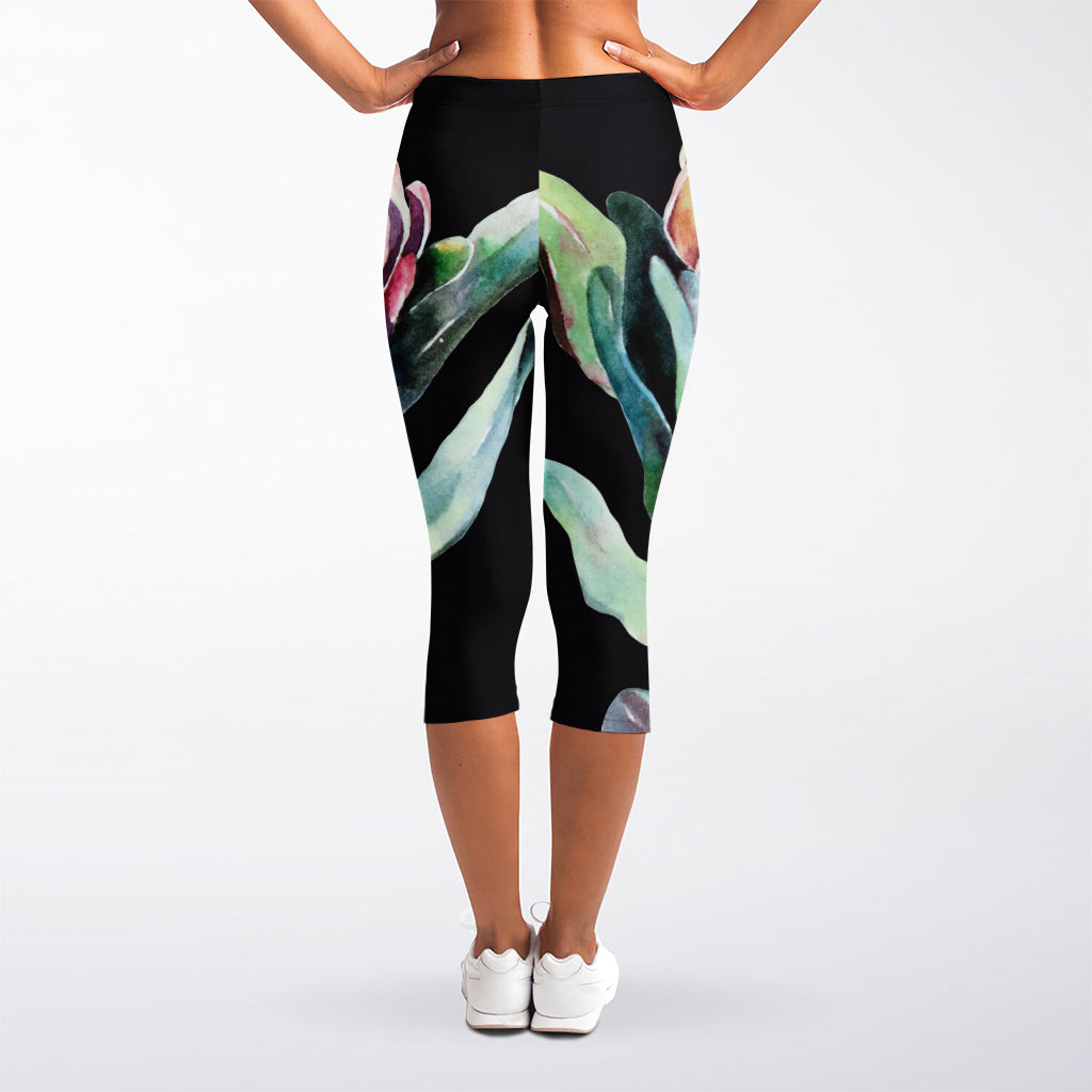 Protea Flower Print Women's Capri Leggings