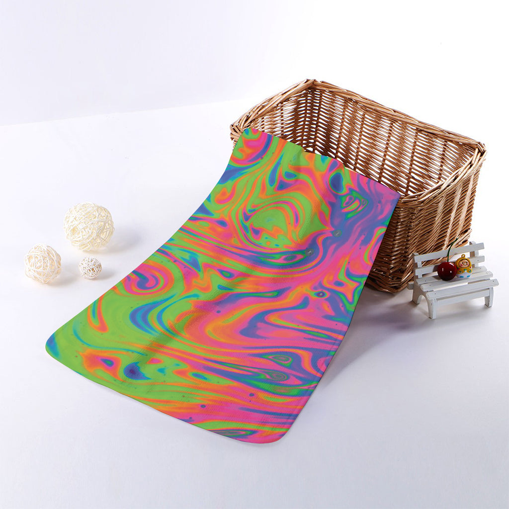 Psychedelic Bubble Print Towel