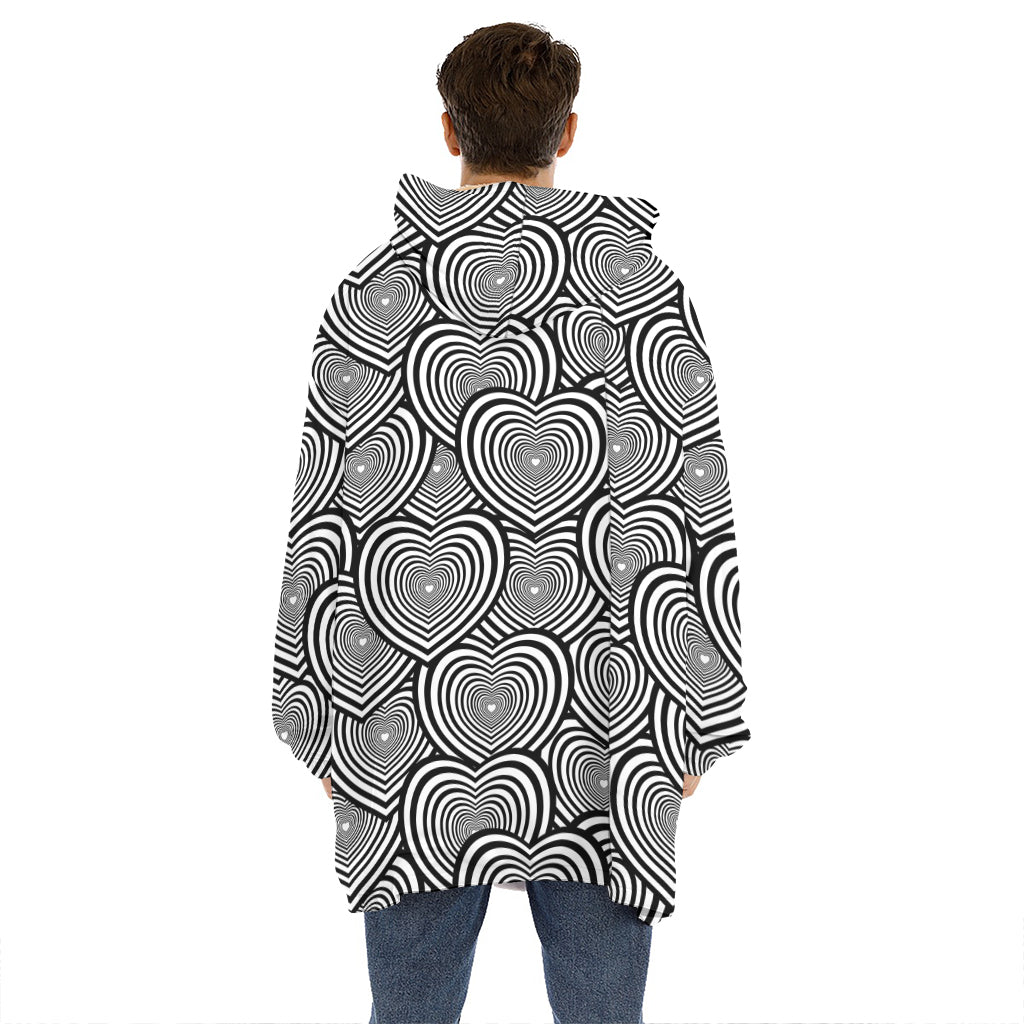 Psychedelic Heart Pattern Print Hoodie Blanket
