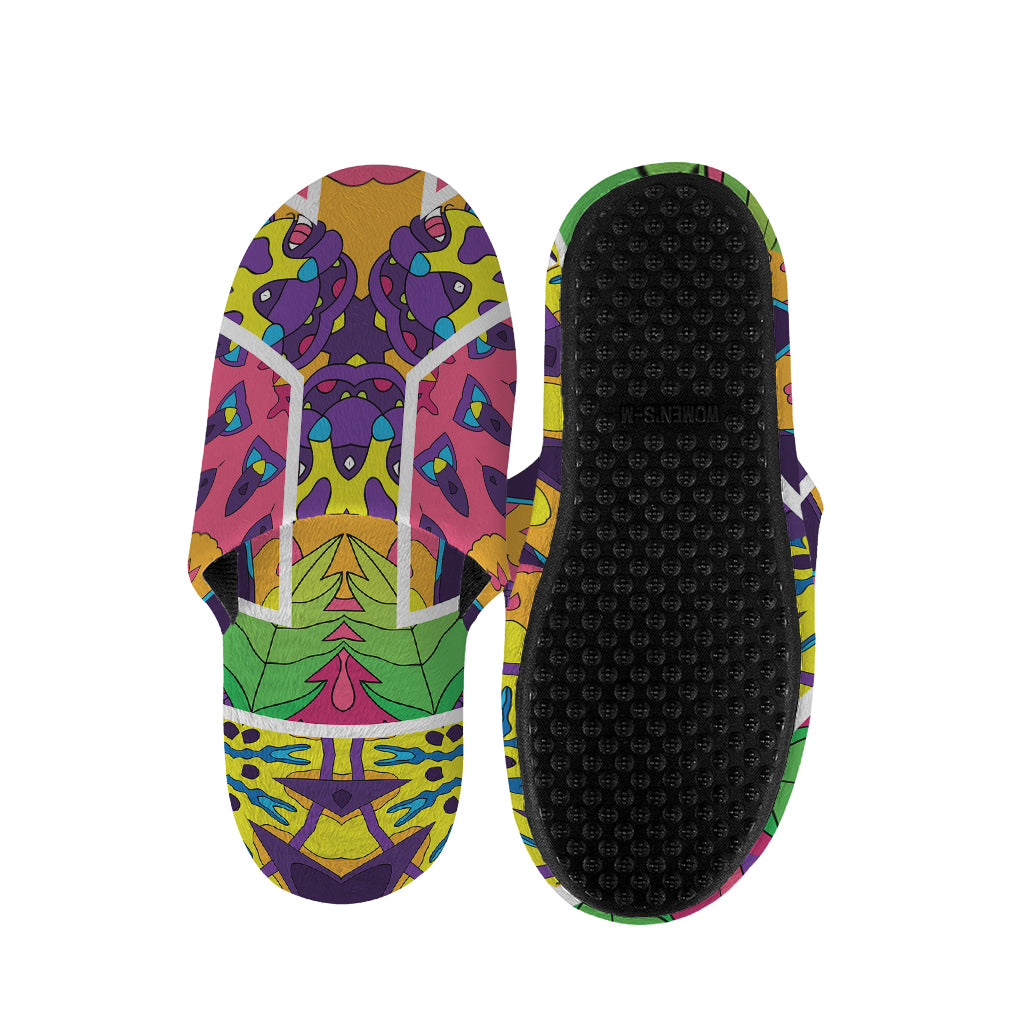 Psychedelic Hippie Peace Sign Print Slippers