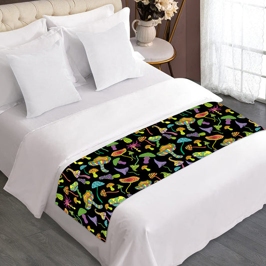Psychedelic Mushroom Pattern Print Bed Runner