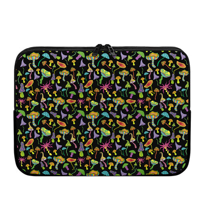 Psychedelic Mushroom Pattern Print Laptop Sleeve