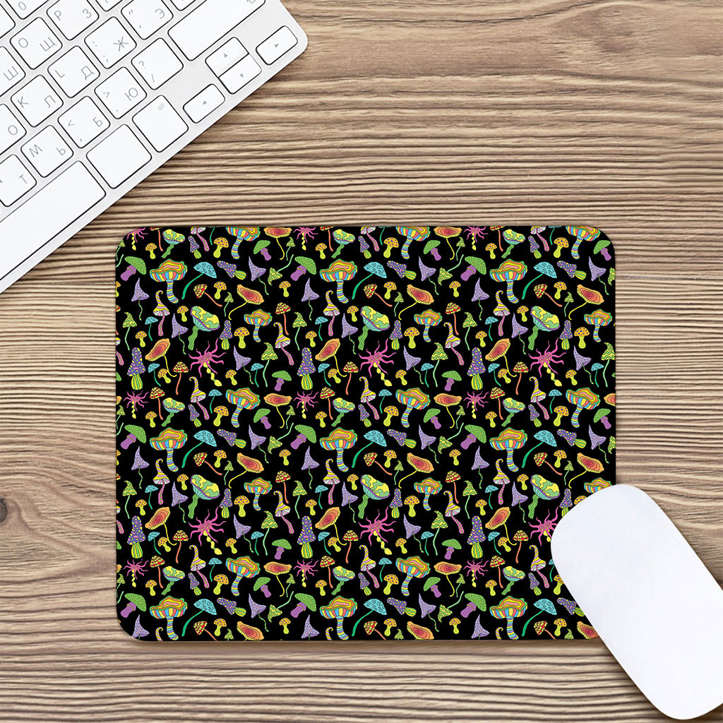 Psychedelic Mushroom Pattern Print Mouse Pad