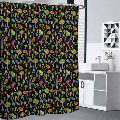 Psychedelic Mushroom Pattern Print Shower Curtain