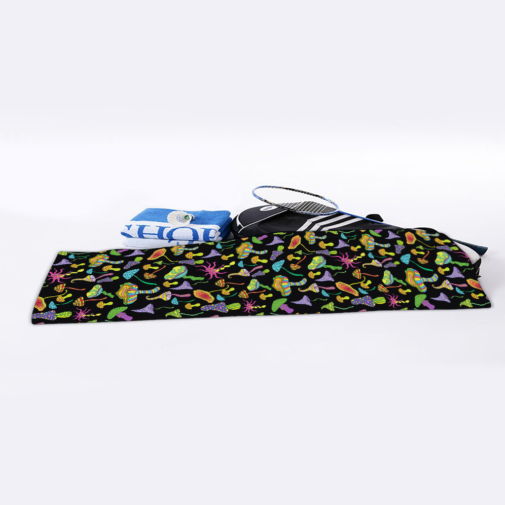 Psychedelic Mushroom Pattern Print Sports Towel