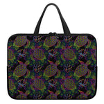 Psychedelic Sea Turtle Pattern Print Laptop Sleeve With Handle