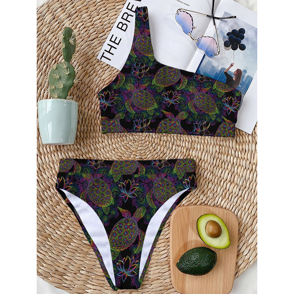 Psychedelic Sea Turtle Pattern Print One Shoulder Bikini Top