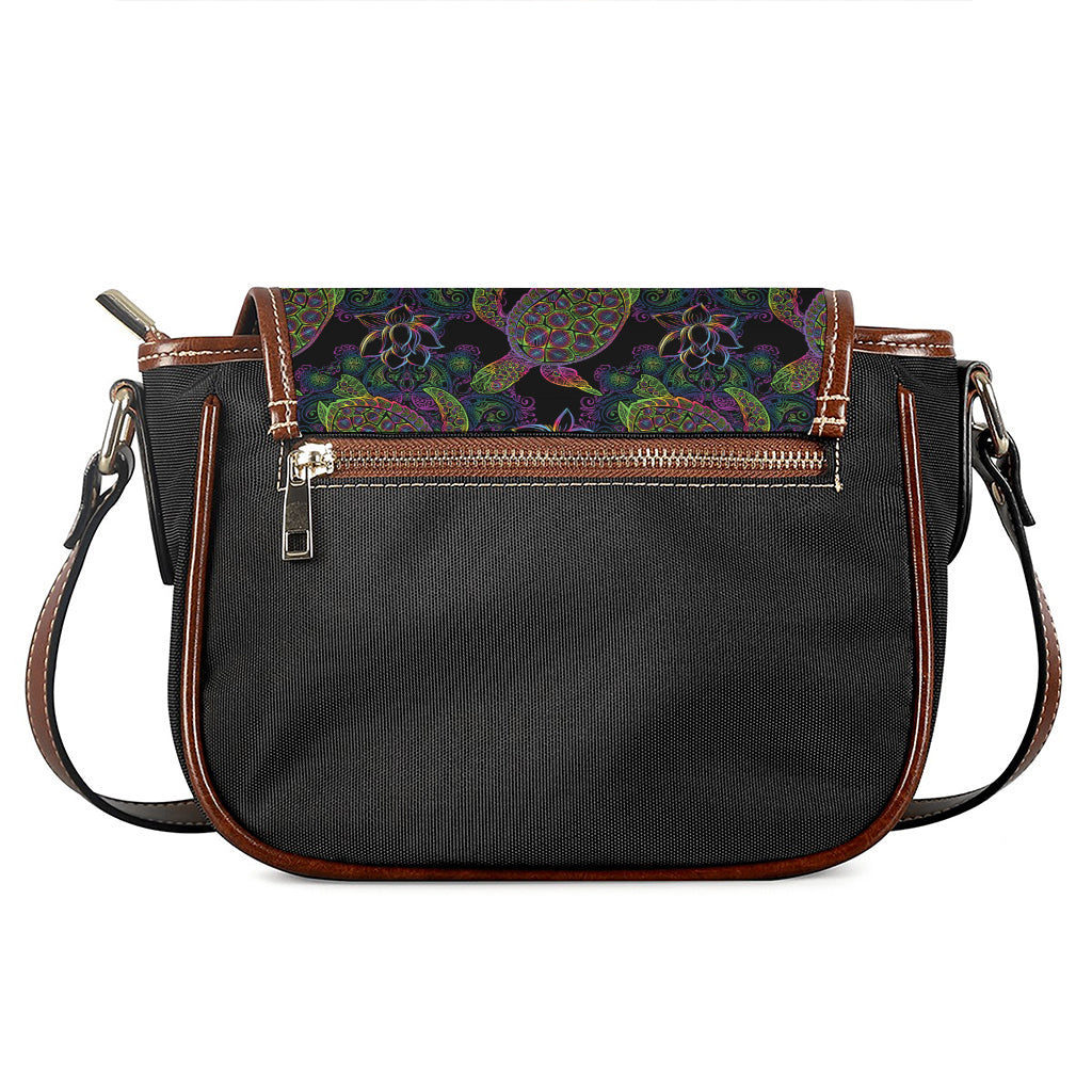 Psychedelic Sea Turtle Pattern Print Saddle Bag