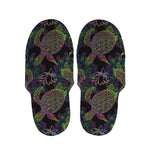 Psychedelic Sea Turtle Pattern Print Slippers