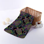 Psychedelic Sea Turtle Pattern Print Towel