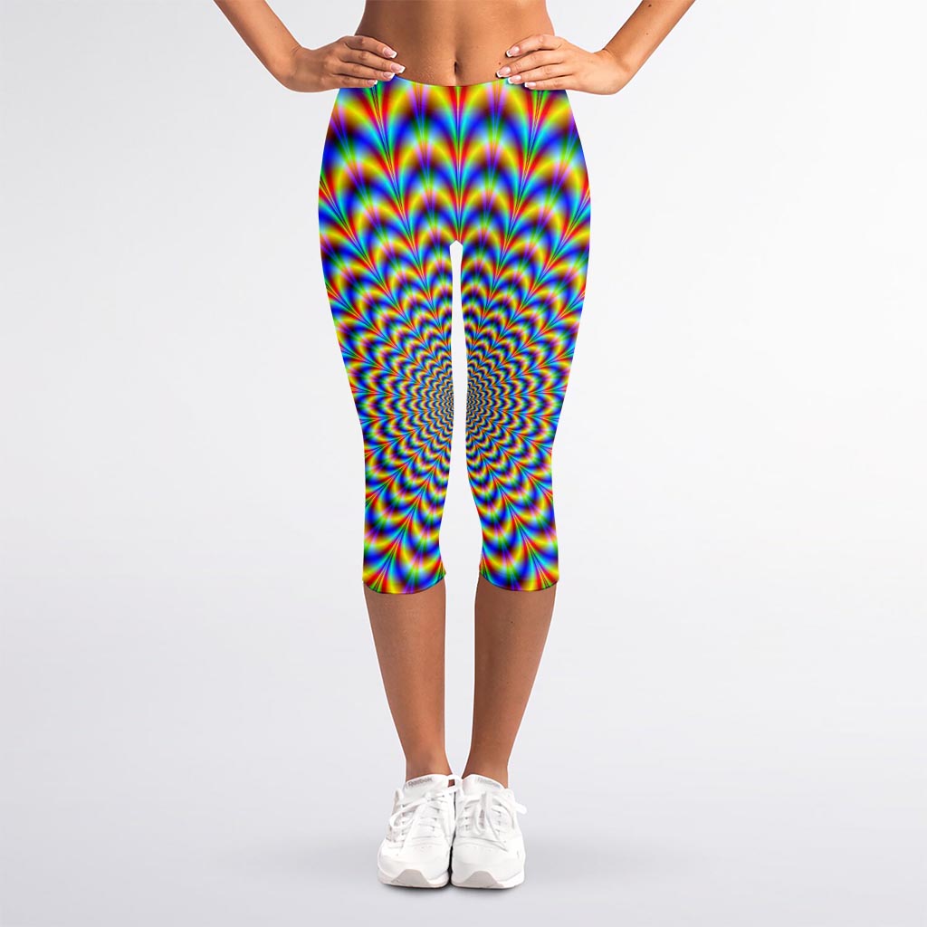 Psychedelic Wave Optical Illusion Women's Capri Leggings