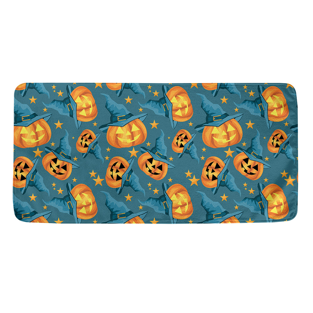 Pumpkin With Witch Hat Pattern Print Towel