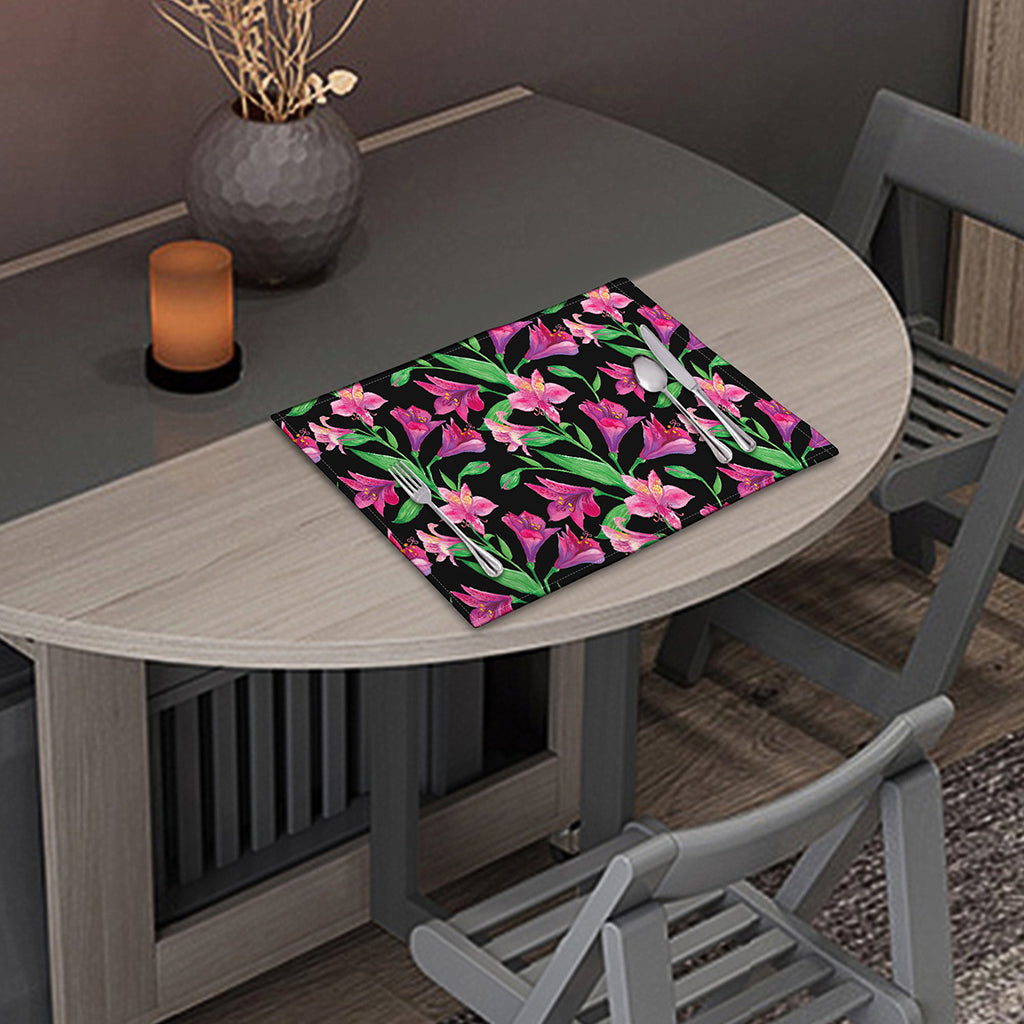 Purple Alstroemeria Pattern Print Placemat
