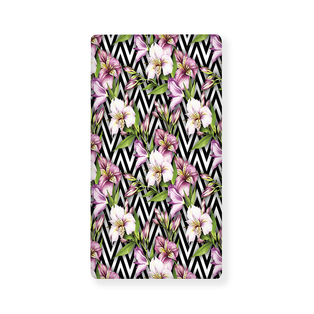 Purple Alstroemeria Zigzag Pattern Print Baby Crib Sheet