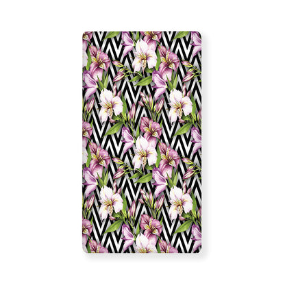 Purple Alstroemeria Zigzag Pattern Print Baby Crib Sheet