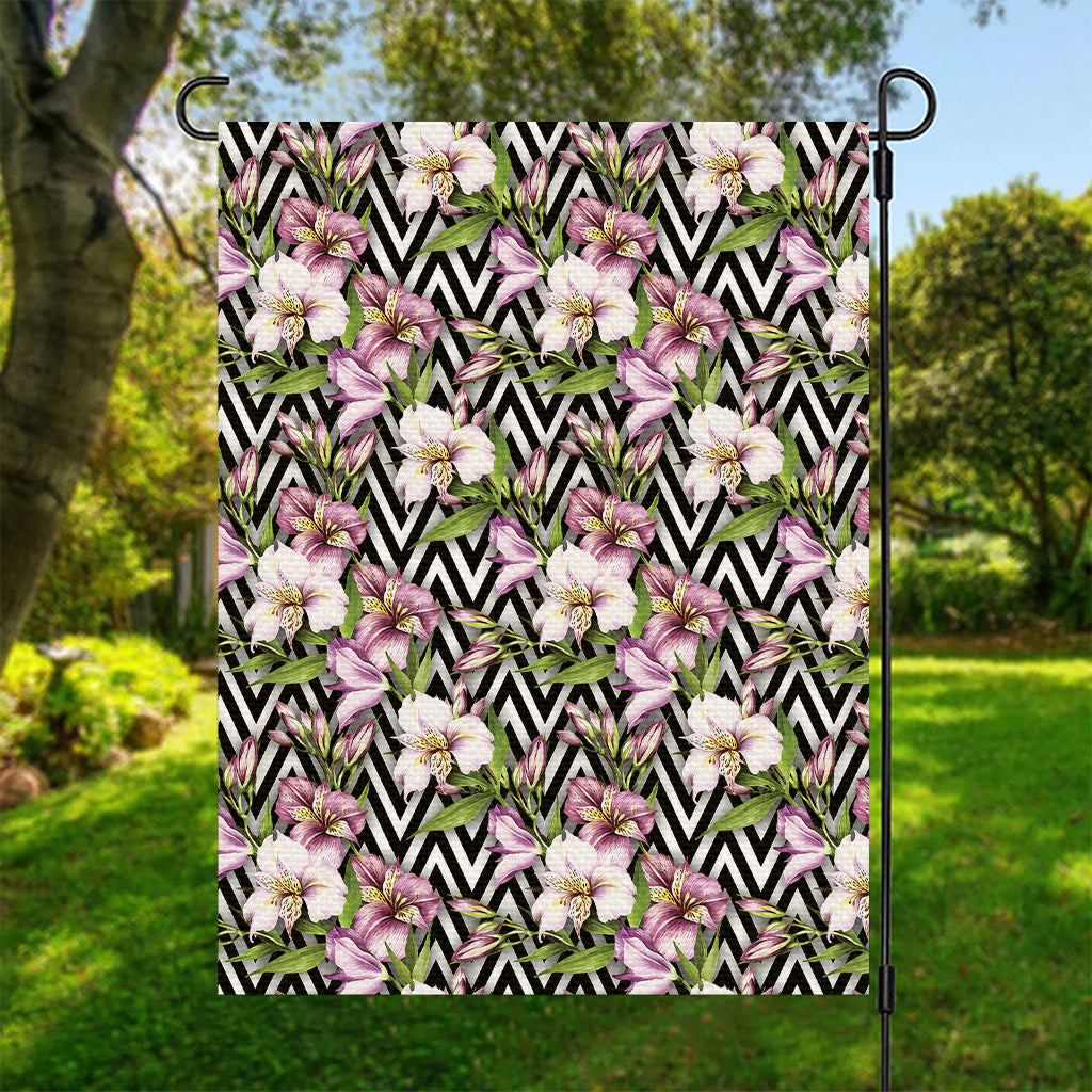 Purple Alstroemeria Zigzag Pattern Print Garden Flag