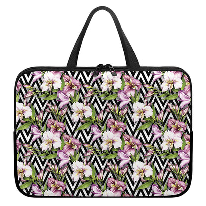 Purple Alstroemeria Zigzag Pattern Print Laptop Sleeve With Handle