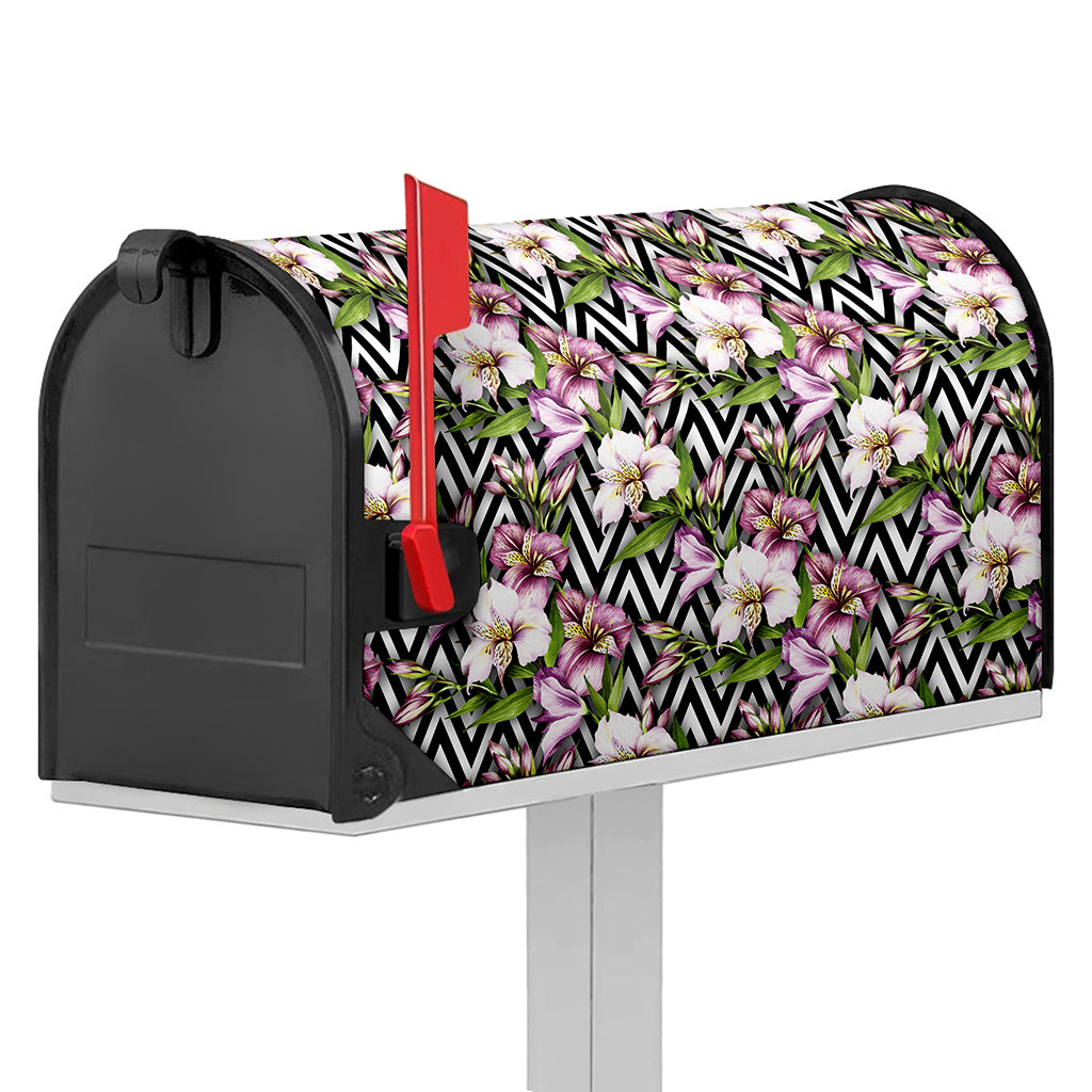 Purple Alstroemeria Zigzag Pattern Print Mailbox Cover