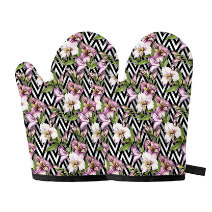 Purple Alstroemeria Zigzag Pattern Print Oven Mitts