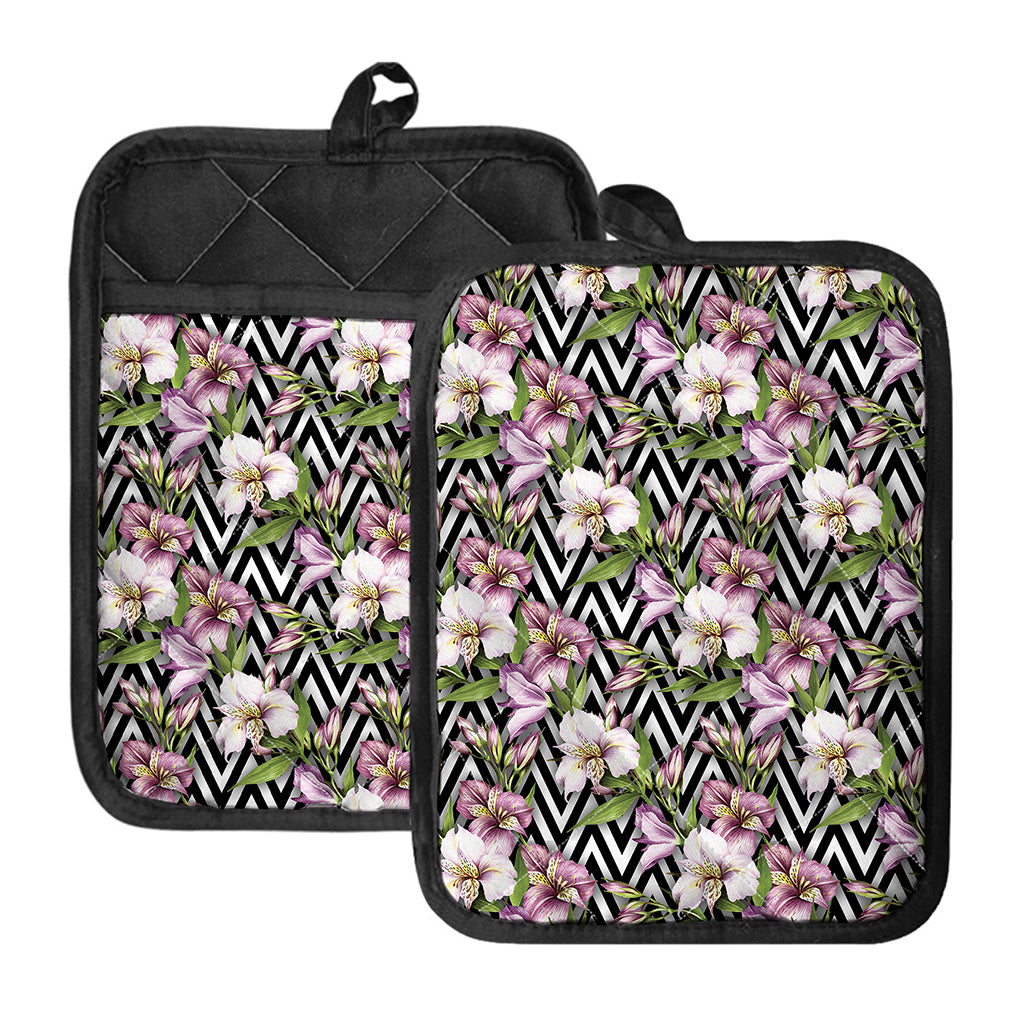 Purple Alstroemeria Zigzag Pattern Print Pot Holders With Pocket