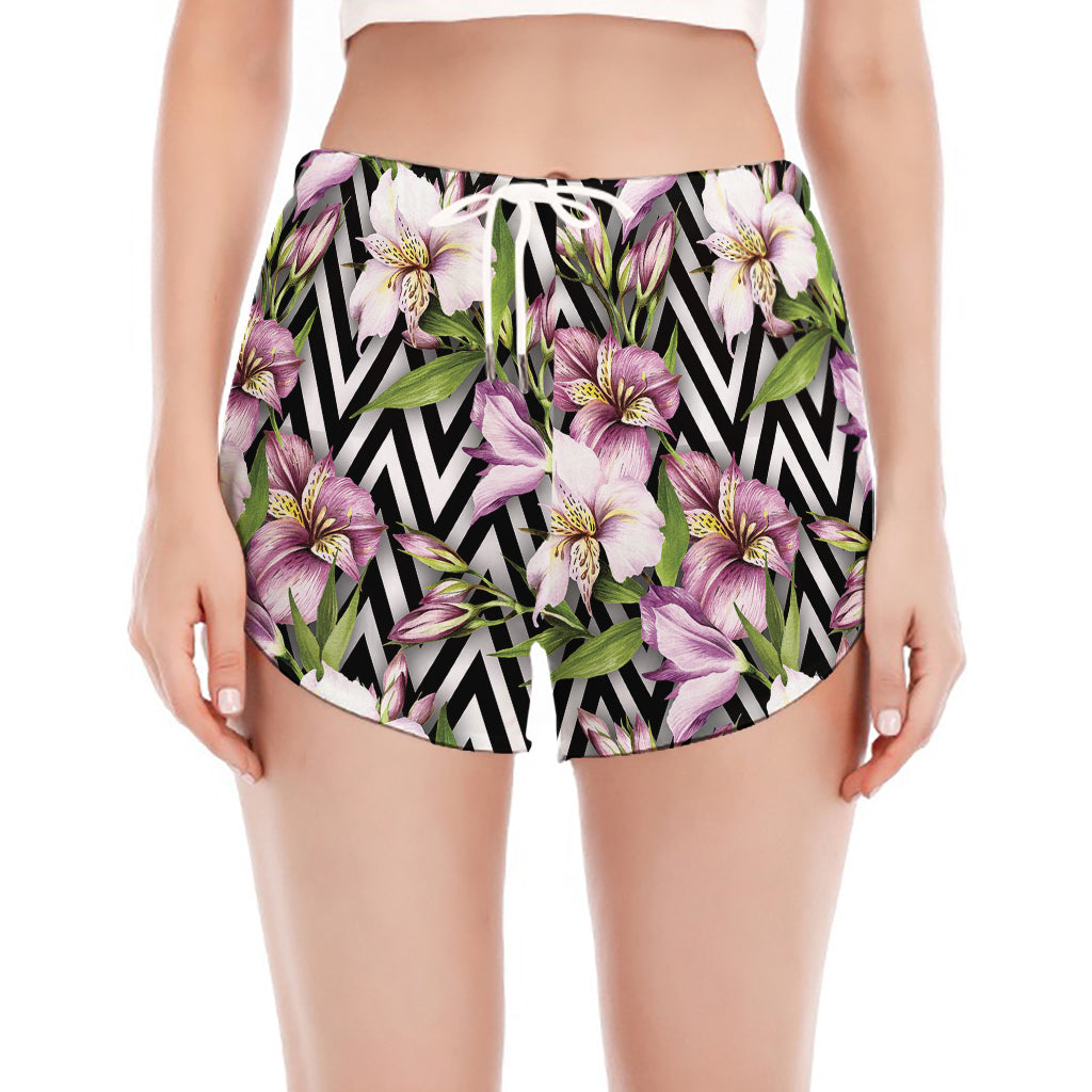 Purple Alstroemeria Zigzag Pattern Print Women's Split Running Shorts