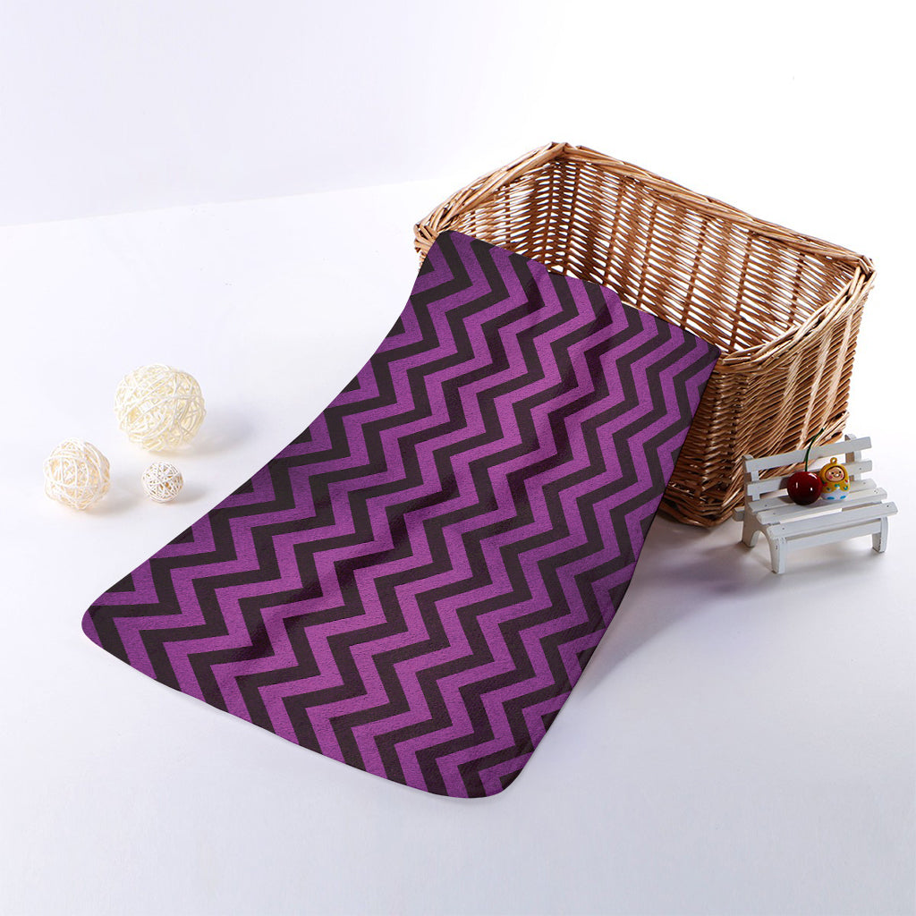 Purple And Black Chevron Pattern Print Towel