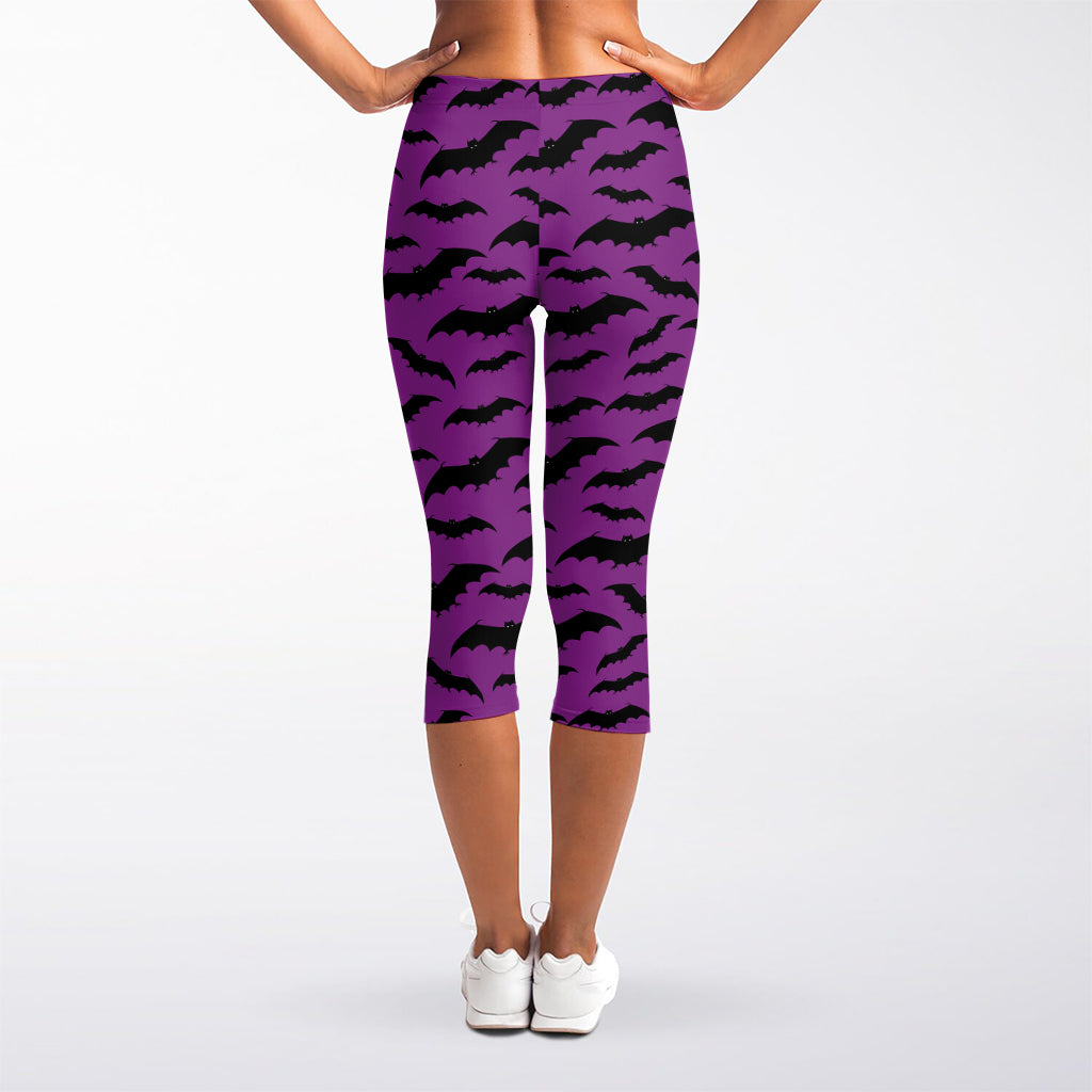 Purple And Black Halloween Bat Print Women's Capri Leggings