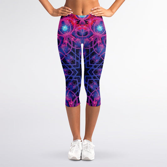 Purple And Blue Light Mandala Print Women's Capri Leggings