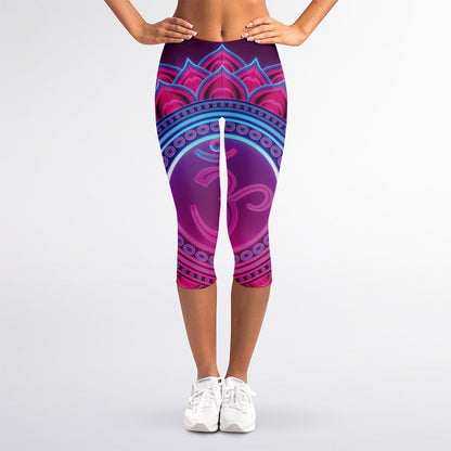 Purple And Teal Om Mandala Print Women's Capri Leggings