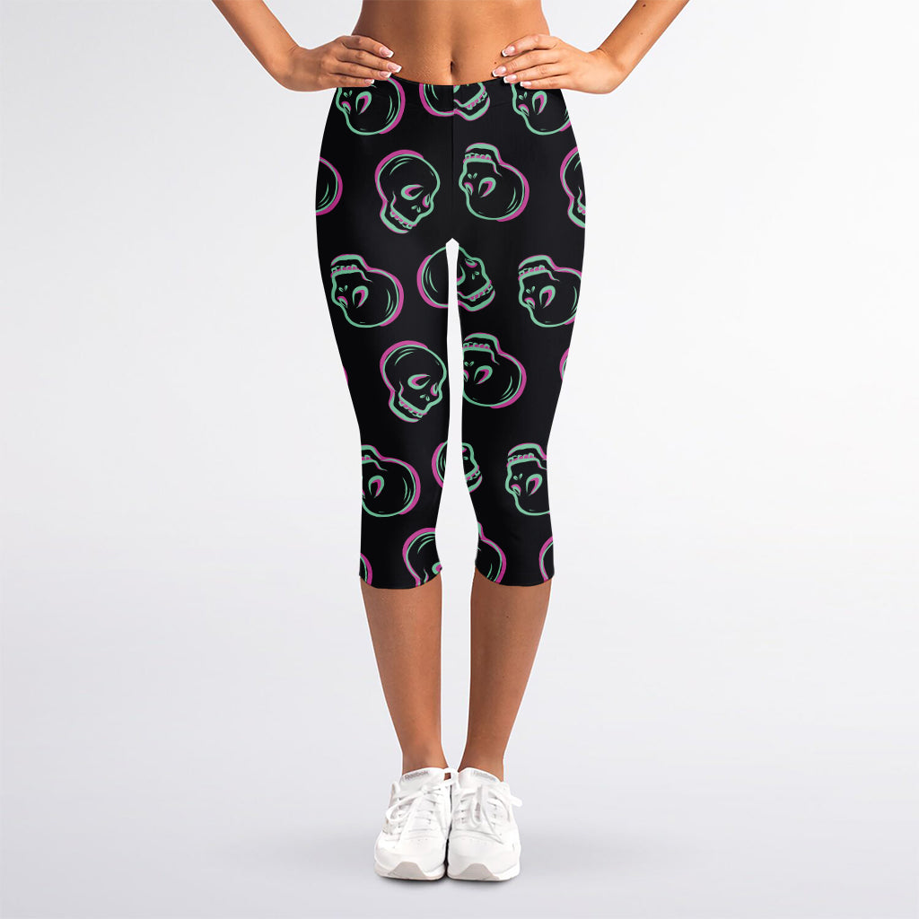 Purple And Teal Skull Pattern Print Women's Capri Leggings