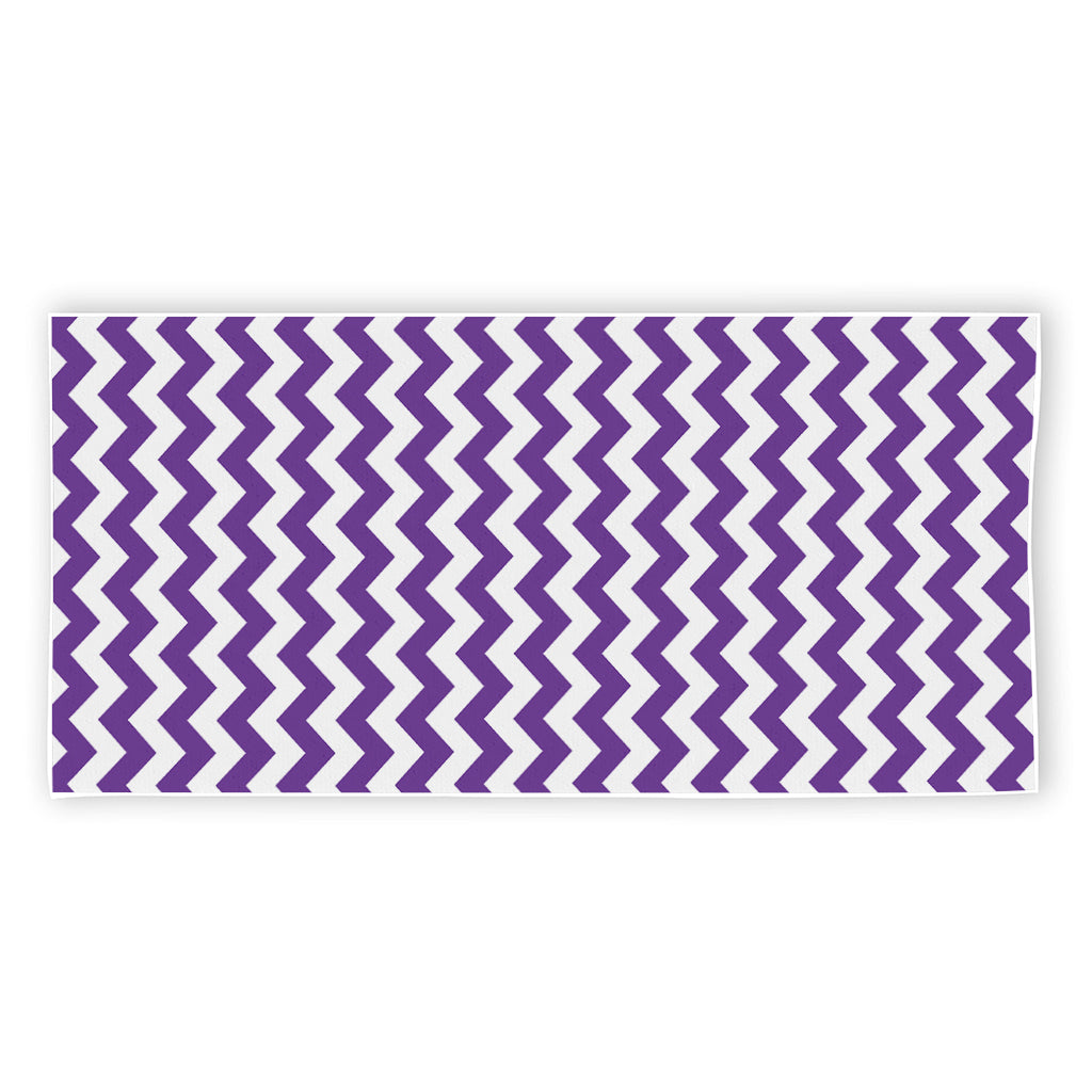 Purple And White Chevron Pattern Print Beach Towel