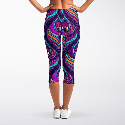 Purple Bohemian Peacock Feather Print Women's Capri Leggings