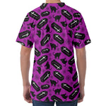 Purple Halloween Coffin Pattern Print Men's Velvet T-Shirt