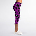 Purple Halloween Coffin Pattern Print Women's Capri Leggings