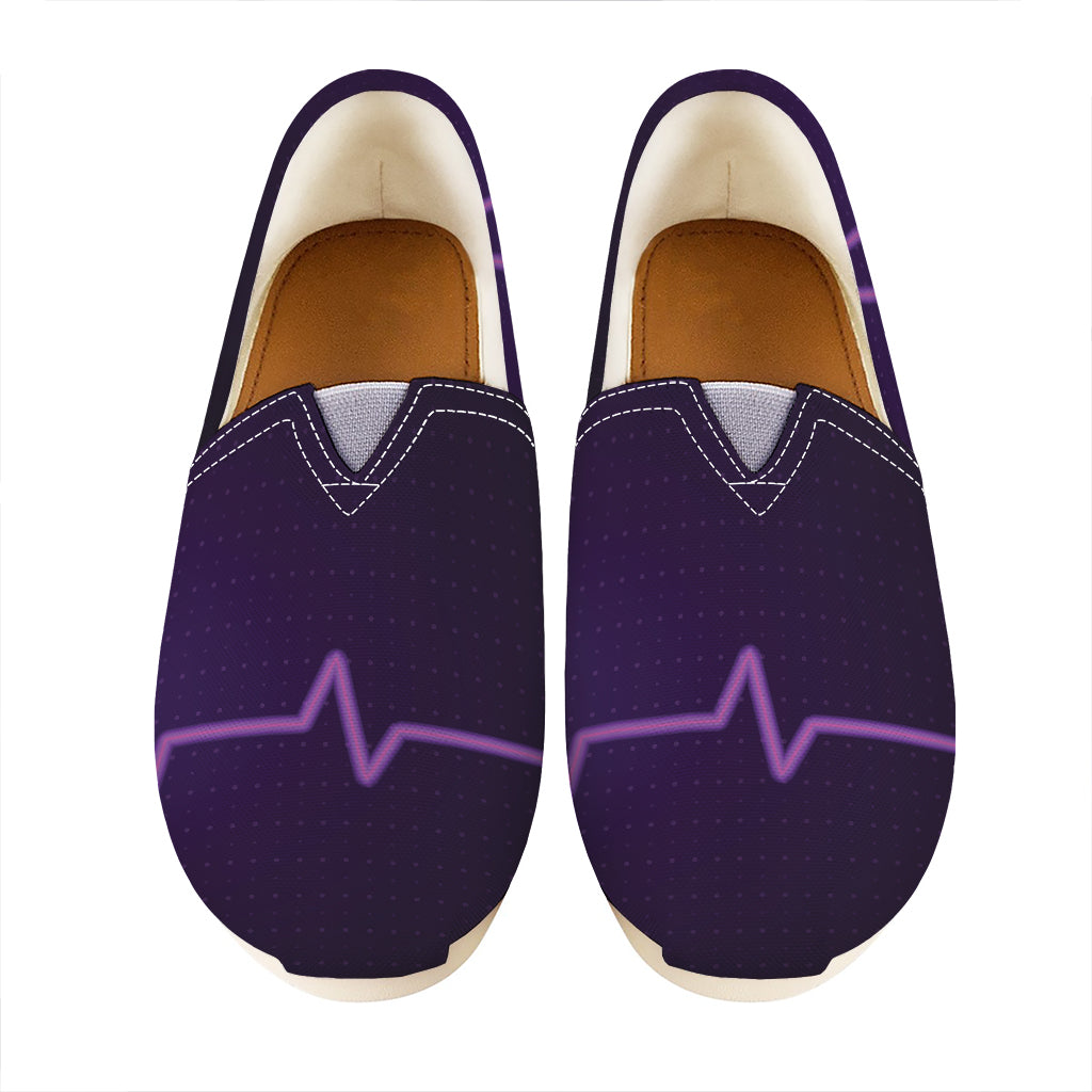Purple Heartbeat Print Casual Shoes