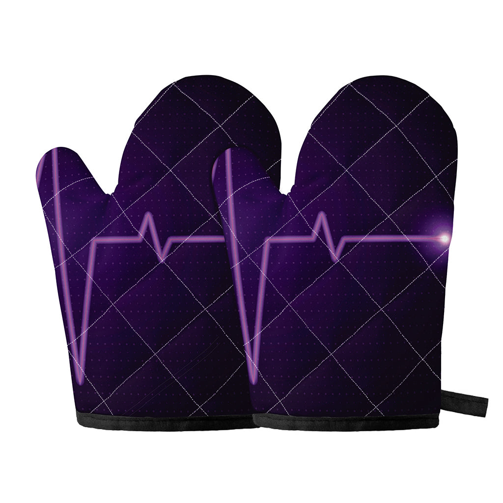 Purple Heartbeat Print Oven Mitts