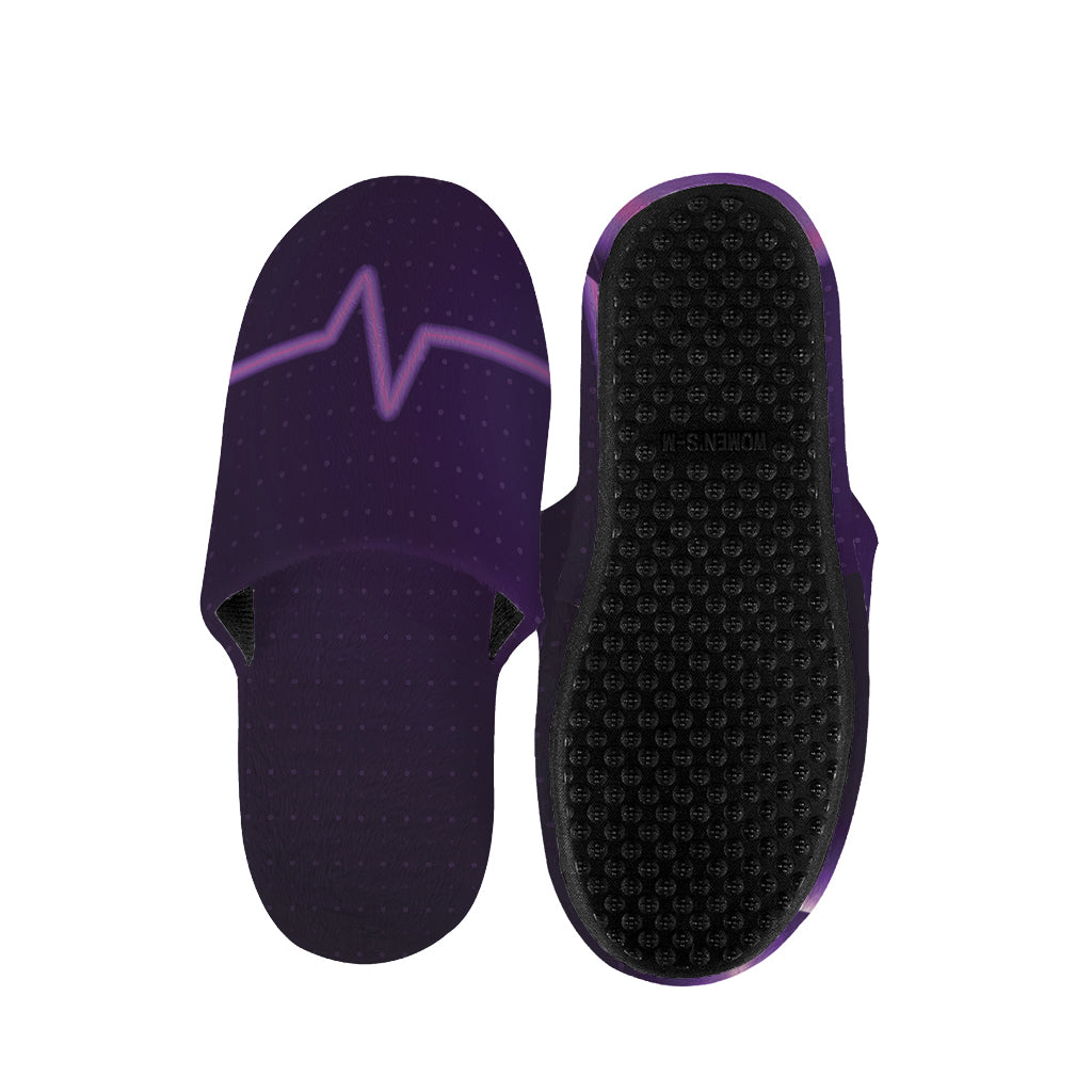 Purple Heartbeat Print Slippers
