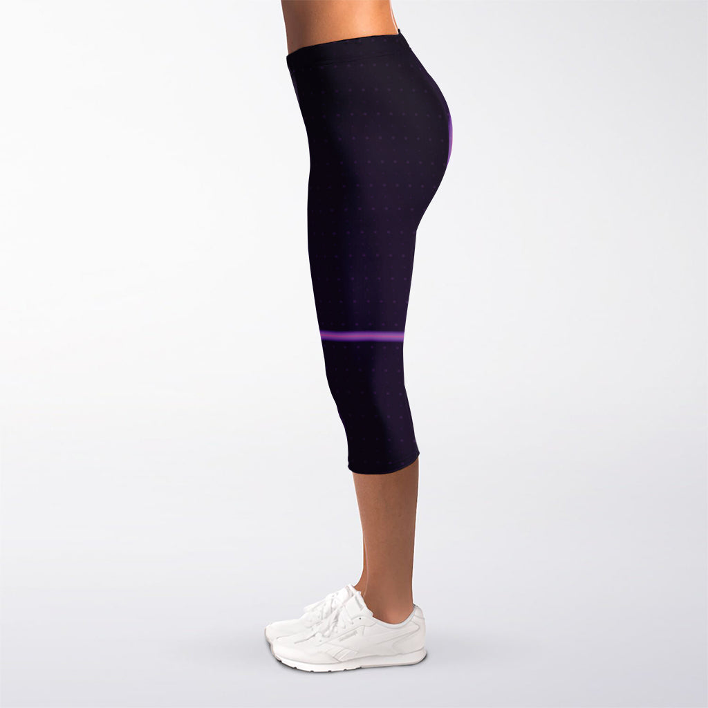 Purple Heartbeat Print Women's Capri Leggings