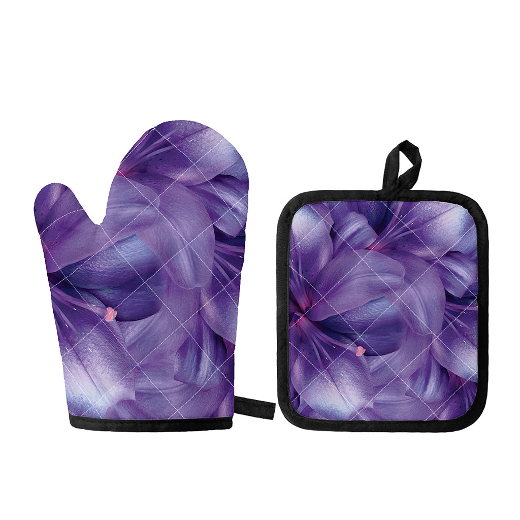 Purple Lily Flower Print Oven Mitt And Pot Holder Set