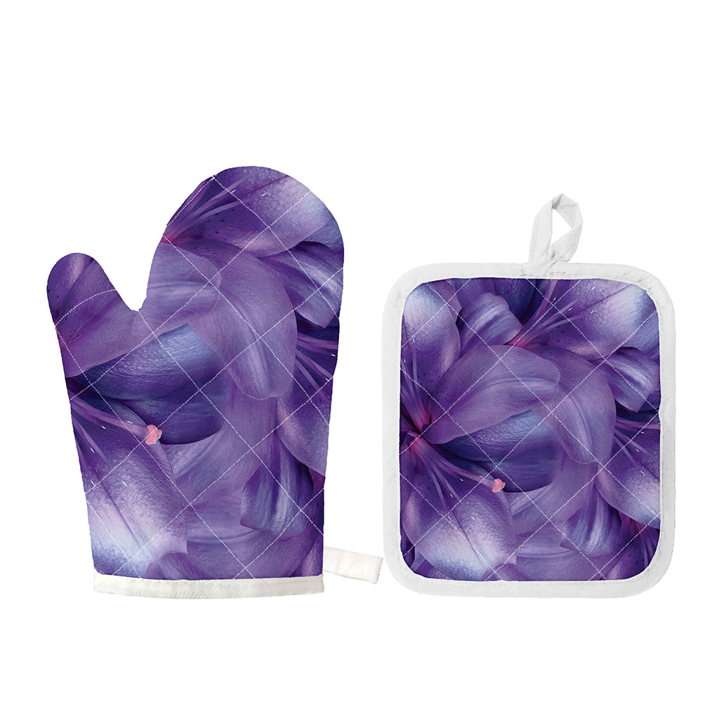 Purple Lily Flower Print Oven Mitt And Pot Holder Set