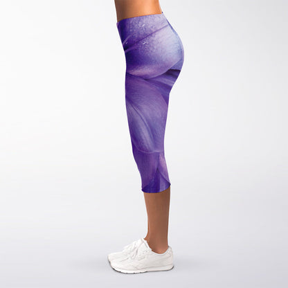 Purple Lily Flower Print Women's Capri Leggings