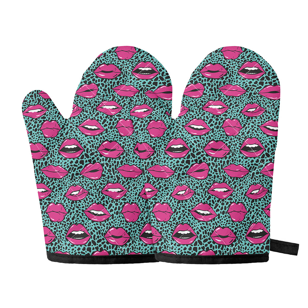 Purple Lips Pattern Print Oven Mitts