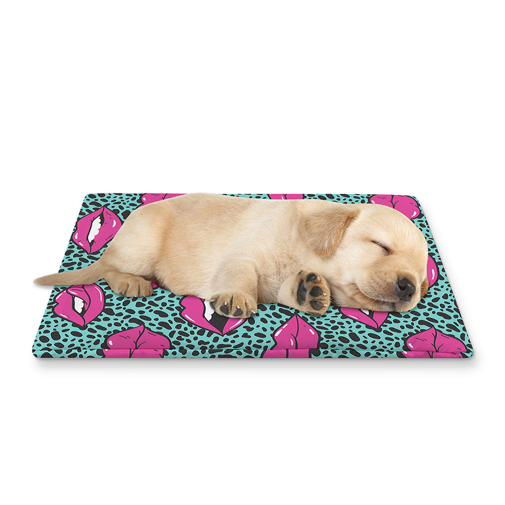 Purple Lips Pattern Print Pet Cooling Mat Cover