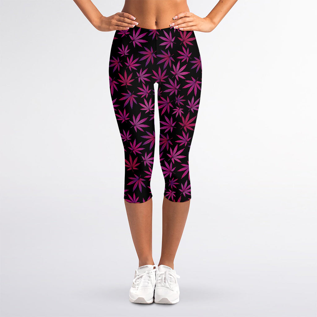 Purple Marijuana Leaf Pattern Print Women's Capri Leggings