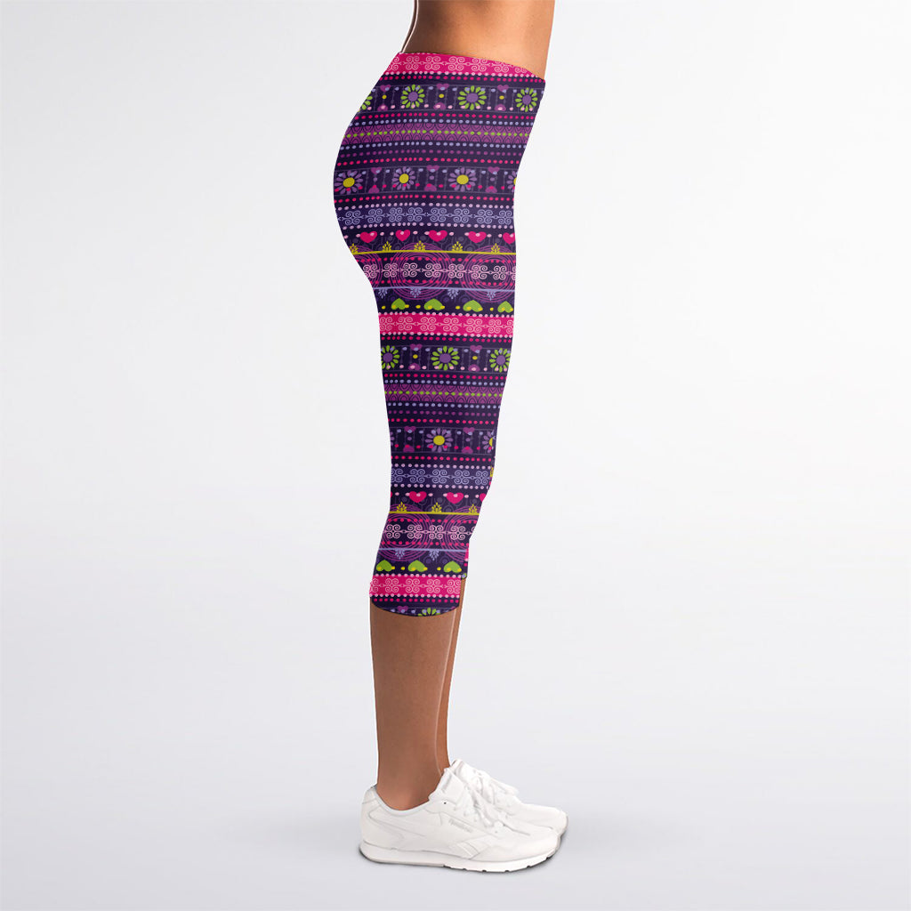 Purple Native Tribal Pattern Print Women's Capri Leggings