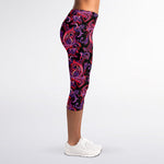 Purple Paisley Pattern Print Women's Capri Leggings