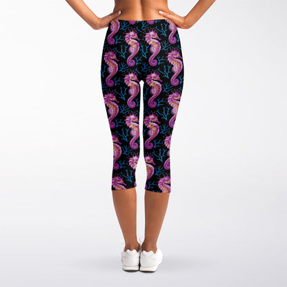Purple Seahorse Pattern Print Women's Capri Leggings