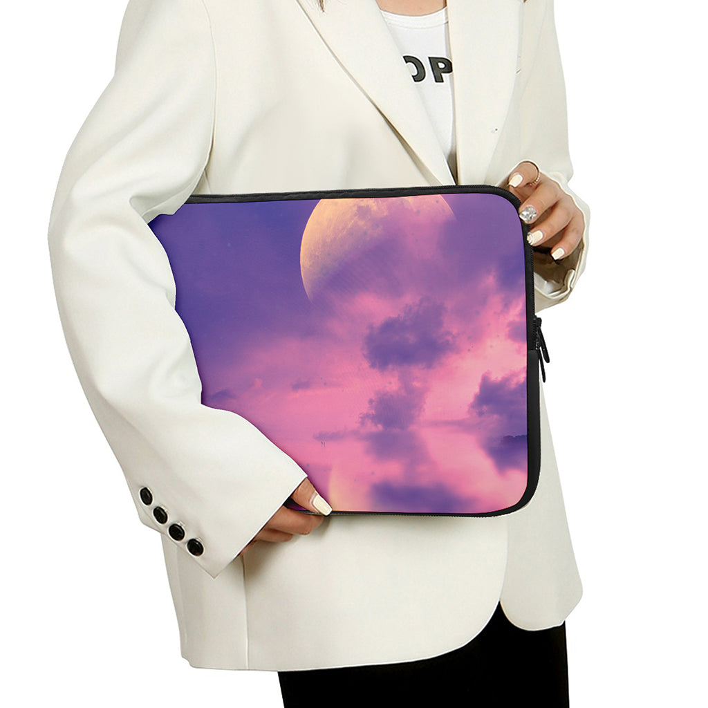 Purple Sky And Full Moon Print Laptop Sleeve