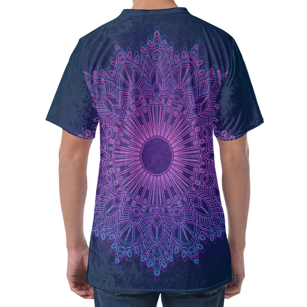 Purple Trippy Mandala Print Men's Velvet T-Shirt